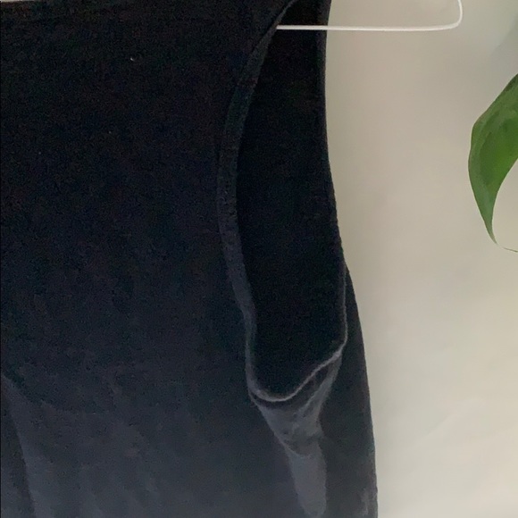 Gilly Hicks tank top - Picture 5 of 6